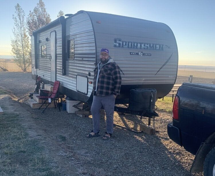 How To Back Up A Travel Trailer Or Fifth Wheel